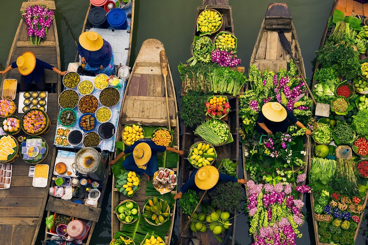 08.-Floating-markets_What-to-do-in-Mekong-Delta-in-a-day_SaigonRiders