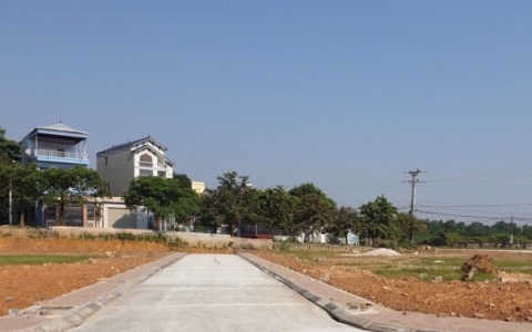 Tin bất động sản ngày 23/9: Nhiều lô đất ven Hà Nội đấu giá khởi điểm chỉ từ 1 triệu đồng/m2