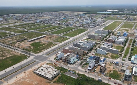 Đề nghị chấm dứt 6 gói thầu tại khu tái định cư sân bay Long Thành do chậm tiến độ