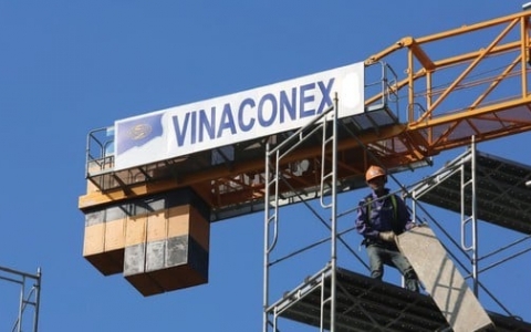 Công ty Cổ phần Đầu tư Pacific Holdings vừa đăng ký bán ra 13 triệu cổ phiếu của Vinaconex