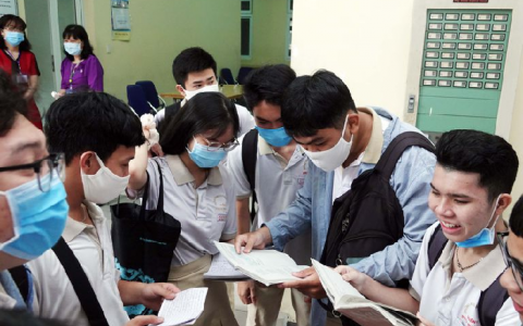 Đáp án đề thi vào lớp 10 môn chuyên Tiếng Anh năm 2021 tỉnh Phú Thọ