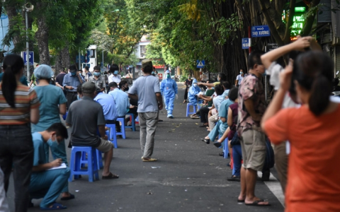 Nóng: Ghi nhận hàng chục F0 tại 5 tỉnh, thành phố liên quan đến Bệnh viện Việt Đức