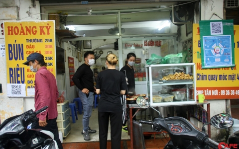 Bắc Giang: Từ ngày 6/11, cửa hàng ăn uống tạm dừng phục vụ tại chỗ