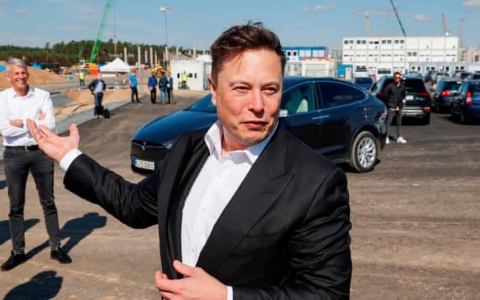 Sau năm 2020 thắng lợi, Elon Musk sắp vượt qua Jeff Bezos để trở thành người giàu nhất thế giới