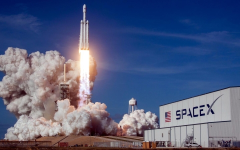 Tên lửa của SpaceX lại phát nổ trong chuyến bay thử nghiệm