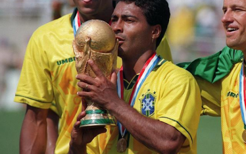 Tổng hợp những huyền thoại bóng đá của đất nước Brazil