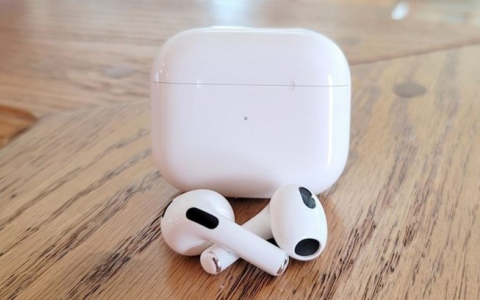 Apple chuẩn bị cho ra đời hai phiên bản tai nghe AirPods 4