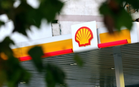 Shell trích lợi nhuận từ hoạt động buôn bán dầu mỏ tại Nga vào quỹ viện trợ Ukraine