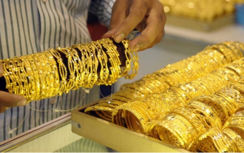 Đầu tuần, giá vàng duy trì ở mức trên 70 triệu đồng/lượng