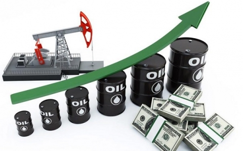 Giá dầu tăng trong bối cảnh thiếu hụt nguồn cung