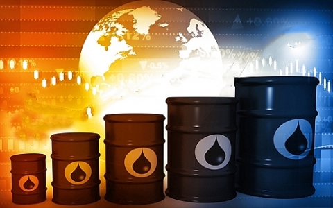 Giá dầu kéo dài đà tăng trước thông tin phương Tây ban bố lệnh trừng phạt mới đối với Nga