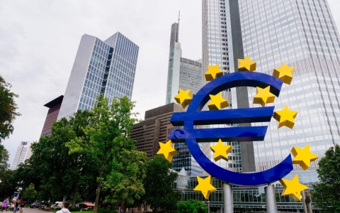 Lạm phát khu vực đồng Euro tăng mức kỷ lục trong 6 tháng qua