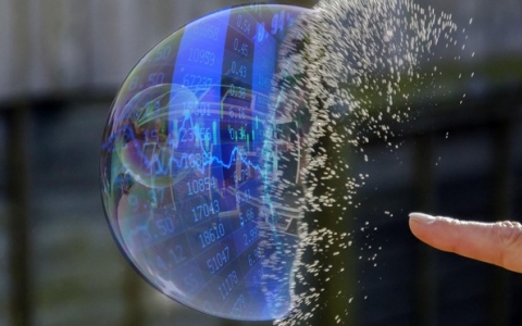 Nhà đầu tư hàng đầu cảnh báo: Hiện tượng “bong bóng” chạm 50% thị trường