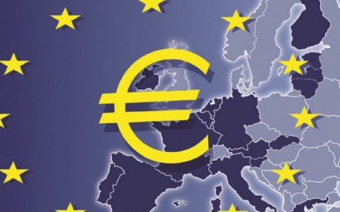 Khu vực đồng Euro ghi nhận lạm phát chạm mức cao kỷ lục