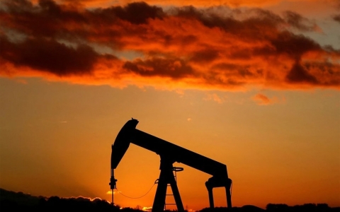 Ngân hàng Goldman Sachs: Để giải quyết thâm hụt nguồn cung, giá dầu cần tăng cao hơn nữa