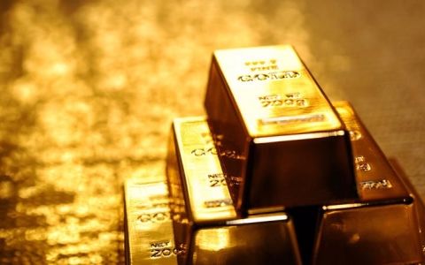 Giá vàng liên tiếp tăng lên mức cao