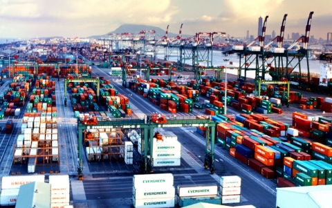 Công nghiệp logistics Việt Nam đang phát triển mạnh mẽ