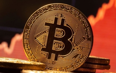 Hoạt động bán tháo ở thị trường điện tử đẩy Bitcoin xuống 22.000 USD