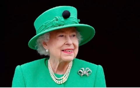 Khối tài sản riêng 500 triệu USD của Nữ hoàng Anh sẽ ra sao?