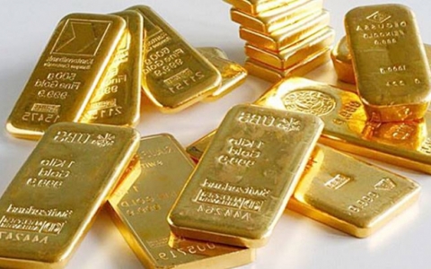Giá vàng trong nước cao hơn thế giới gần 18 triệu đồng/lượng