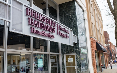 36 tỷ USD của Berkshire Hathaway “bay màu” 