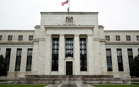Fed: Đã đến lúc bắt đầu nói về giảm tốc độ tăng lãi suất