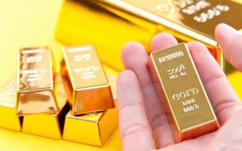 Giá vàng thế giới hết đà tăng mạnh, vàng trong nước lùi về sát mốc 67 triệu đồng/lượng