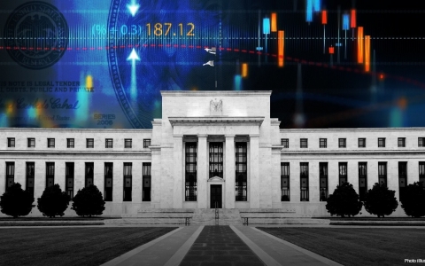 Fed tăng lãi suất lên 5%, kích hoạt suy thoái toàn cầu?