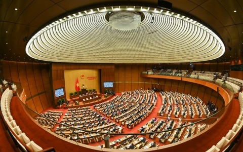 Công dân có thể được dự thính cuộc họp công khai của Quốc hội