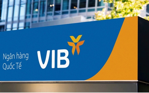 Phó Tổng Giám đốc VIB đăng ký mua 2 triệu cổ phiếu doanh nghiệp