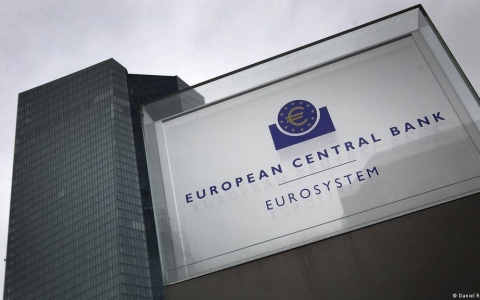 Thành viên ECB: Năm 2023, mức tăng lãi suất có thể thấp hơn