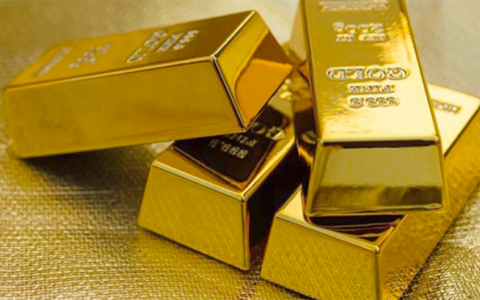 Giảm phiên thứ hai liên tiếp, giá vàng trong nước vẫn 'trụ” vững trên 67 triệu đồng/lượng