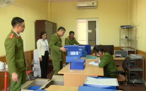 Khởi tố vụ án nhận hối lộ tại 2 Trung tâm đăng kiểm tỉnh Sơn La