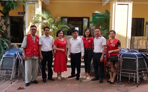 Next-G Foundation phối hợp với Hội Chữ Thập Đỏ tặng quà xã Kim Lũ, huyện Sóc Sơn