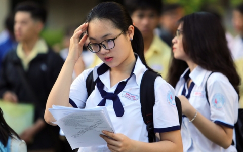 Đáp án đề thi lớp 10 môn Tiếng Anh Thừa Thiên Huế năm 2021 - 2022
