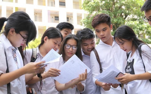 Đáp án đề thi vào lớp 10 môn Ngữ Văn tỉnh Quảng Bình năm học 2021 - 2022