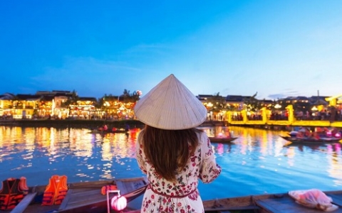 Việt Nam đón cơ hội phục hồi ngành du lịch trong năm 2021