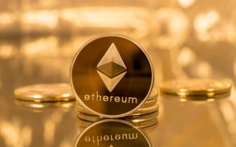 Ethereum - 'vàng số' lớn thứ hai thế giới lập kỷ lục khi vượt mốc 1000 USD