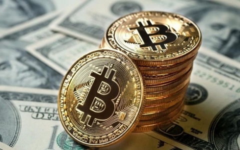 Giá Bitcoin đột ngột lao dốc, hàng trăm tỷ USD bốc hơi trong 24 tiếng