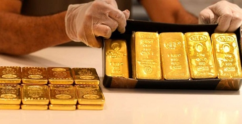 Giá vàng miếng vượt 57 triệu VNĐ/lượng, USD ngân hàng sụt mạnh