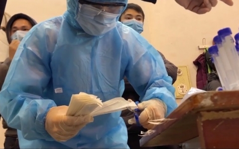 Lịch trình di chuyển dày đặc của công chứng viên dương tính SARS-CoV-2 ở Hà Nội