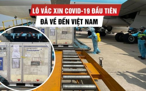 Cận cảnh 117.600 liều vắc xin Covid-19 của Anh vừa hạ cánh sân bay Tân Sơn Nhất