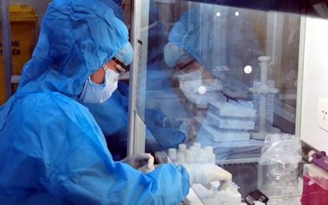 Hôm nay Việt Nam thử nghiệm lâm sàng vắc xin Covid-19 giai đoạn 2