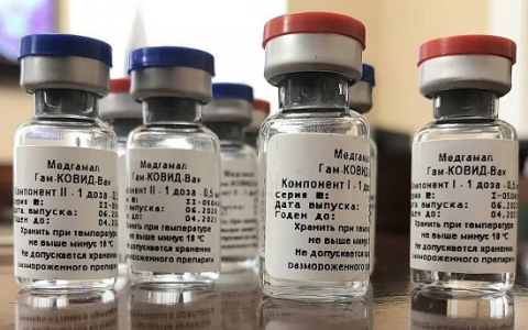 Việt Nam phê duyệt vắc-xin Covid-19 Sputnik V của Nga