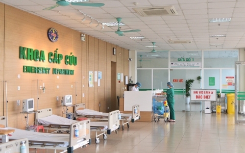 Hà Nội: Thêm hai điều dưỡng Bệnh viện Bệnh Nhiệt đới Trung ương dương tính với SARS-CoV-2
