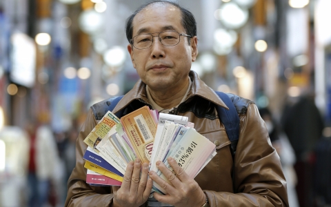 Cuộc đời kì thú của ông lão 70 tuổi ở Nhật Bản: Đầu tư cổ phiếu vào 900 công ty, 12 năm liền không chi đồng tiền nào mà vẫn ăn ngon mặc đẹp