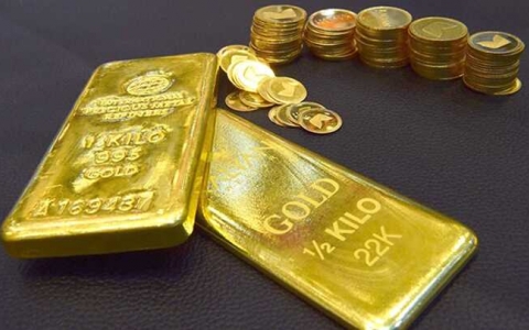 Giá vàng thế giới giảm sâu, trong nước mất mốc 57 triệu đồng/lượng