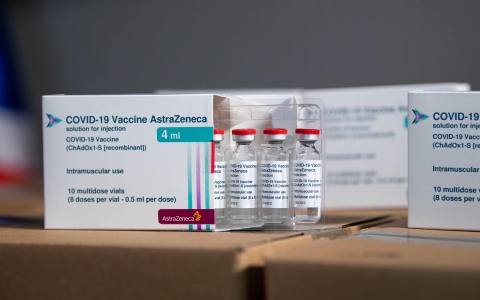 Thêm 1,2 triệu liều vắc xin COVID-19 của AstraZeneca đến Việt Nam