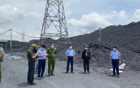 Phát hiện hàng chục nghìn tấn than không rõ nguồn gốc tại Kinh Môn, Hải Dương