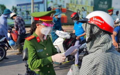 Hà Nội: Hơn 2.000 phương tiện phải quay đầu không vào thành phố
